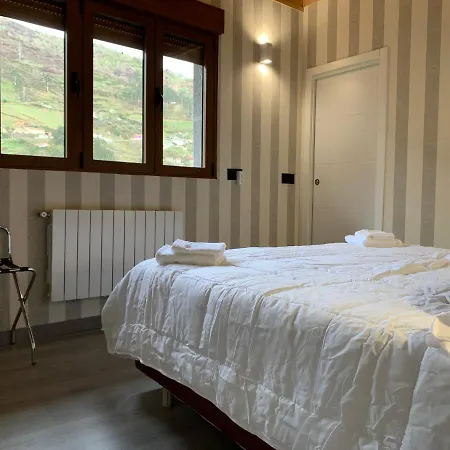 Casa Rural En Santa Cruz-mieres Chalet *