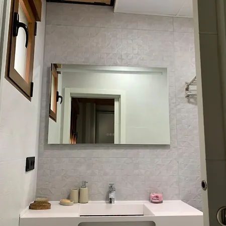 Chalet Casa Rural En Santa Cruz-mieres